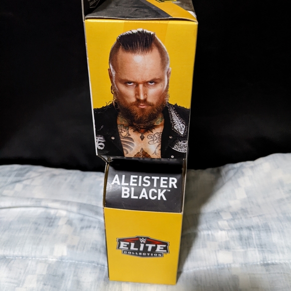 WWE Elite NXT Aleister Black figure - Picture 4 of 6